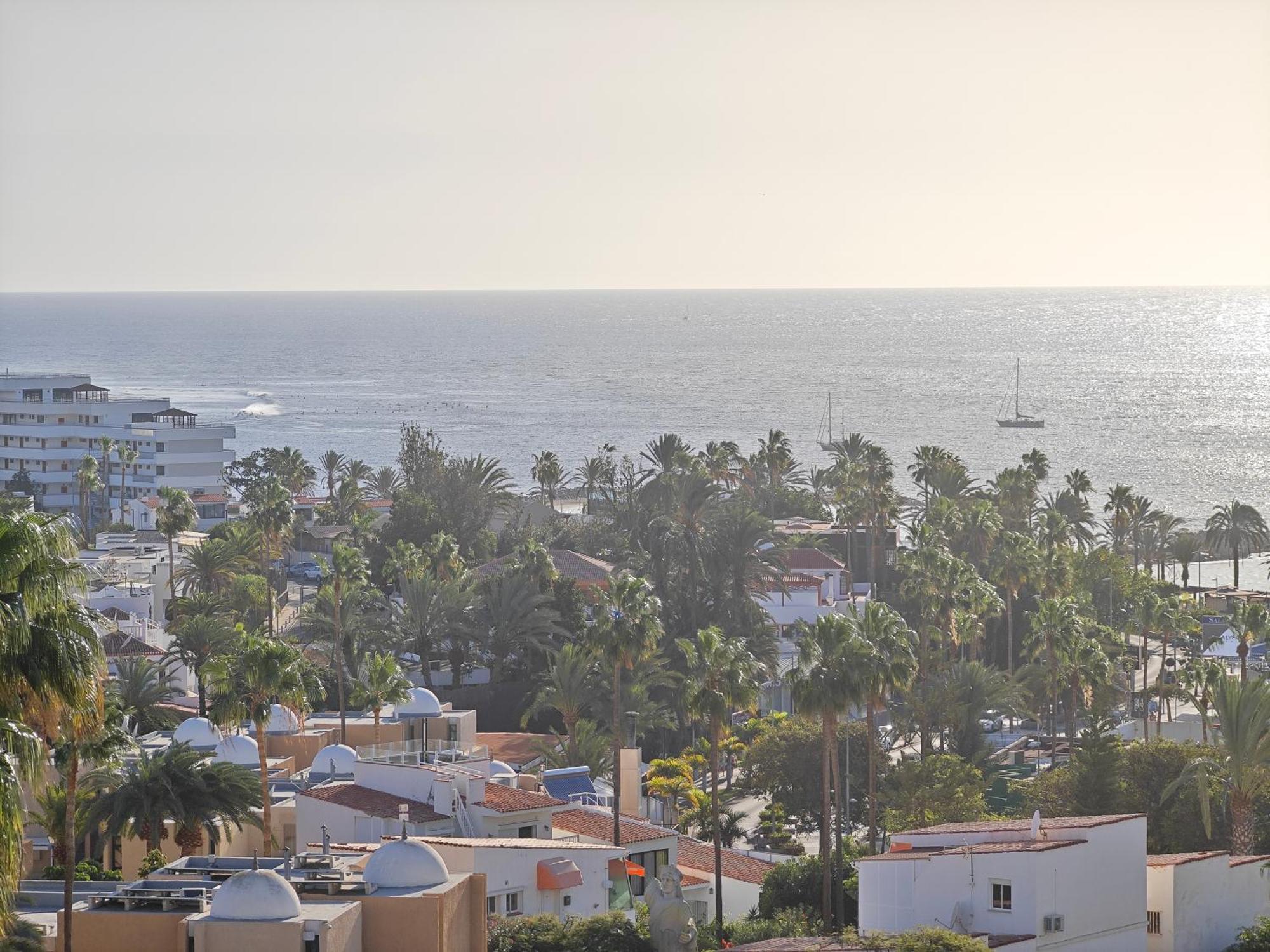 Blanco&Azul - Comfortable Ocean View Apartment Next To The Beach Playa de las Americas (Tenerife) Exterior foto